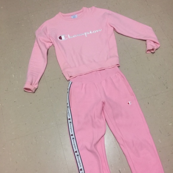 Champion light pink pieces match jogger